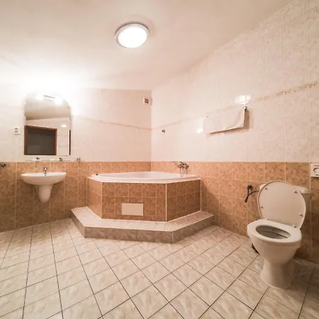 酒店 Atlas Liptovský Mikuláš